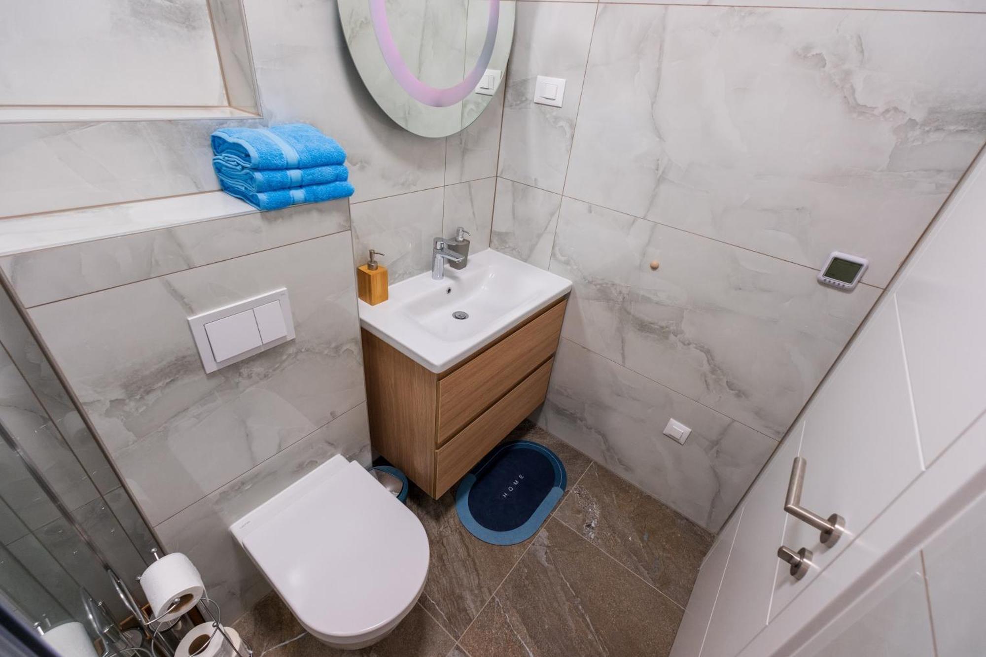 Three-Bedroom Premium Holiday Home Atmosfera With Private Pool&Sauna Βόντιτσε Εξωτερικό φωτογραφία