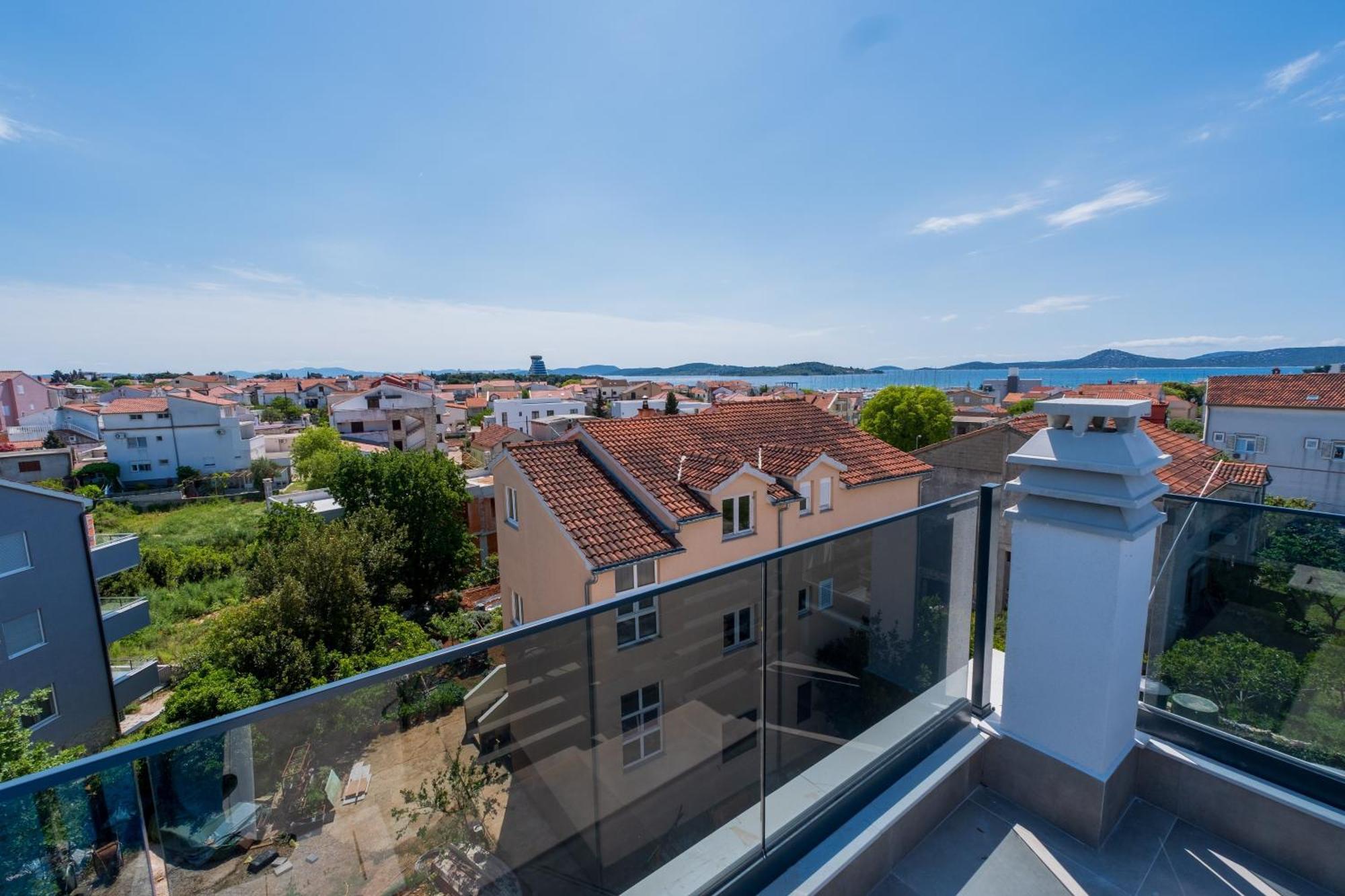 Three-Bedroom Premium Holiday Home Atmosfera With Private Pool&Sauna Βόντιτσε Εξωτερικό φωτογραφία