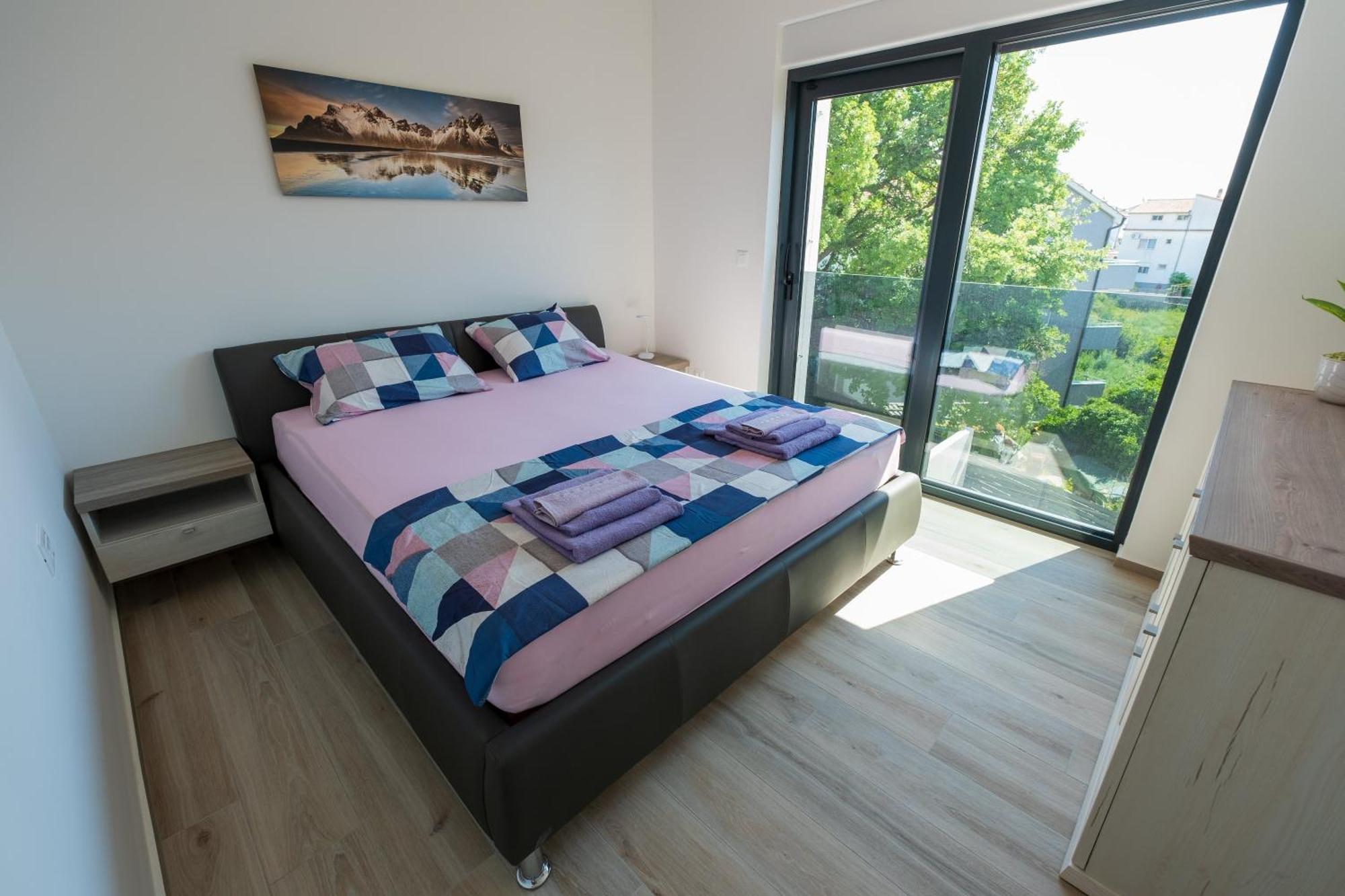 Three-Bedroom Premium Holiday Home Atmosfera With Private Pool&Sauna Βόντιτσε Εξωτερικό φωτογραφία